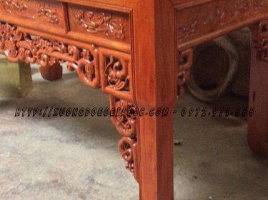 án gian gỗ hương