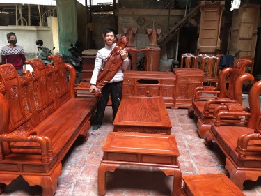 Bộ bàn ghế Tần Thủy Hoàng tay 12 gỗ Hương đá