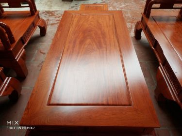 Tần Thủy Hoàng tay 12 hương đá