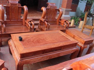 Tần Thủy Hoàng tay 12 hương đá