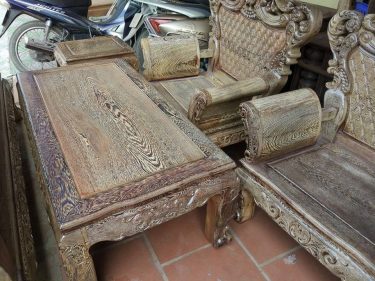 Bộ ghế Hoàng gia gỗ Mun đuôi công