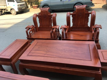 bo ban ghe tan thuy hoang