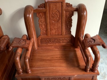 bàn ghế tần thủy hoàng