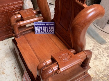 Bộ bàn ghế tần thủy hoang