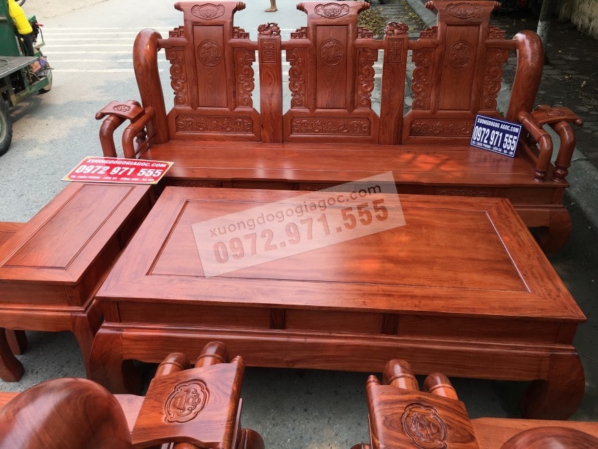 ban ghe tan thuy hoang go huong