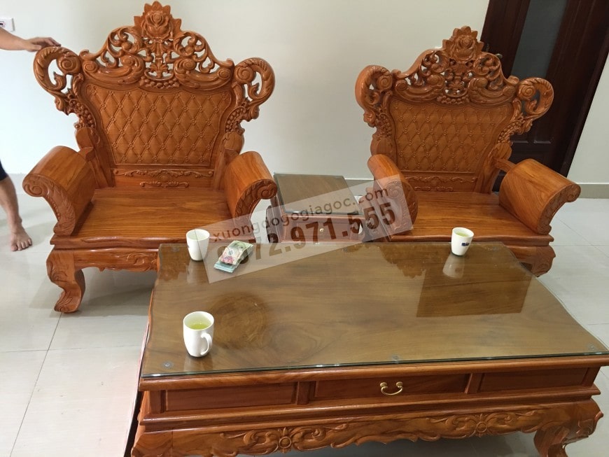 Bo ban ghe hoang gia