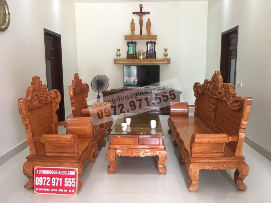 Bo ban ghe hoang gia