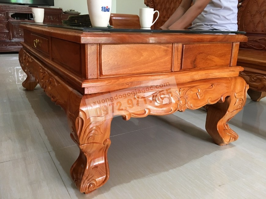 Bo ban ghe hoang gia