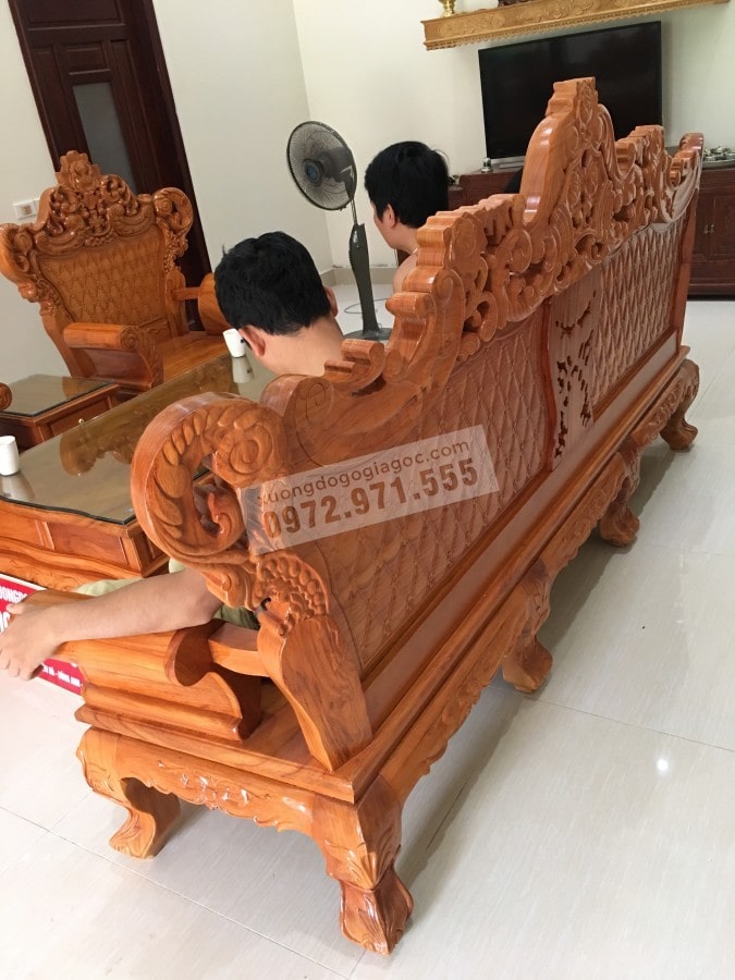 Bo ban ghe hoang gia