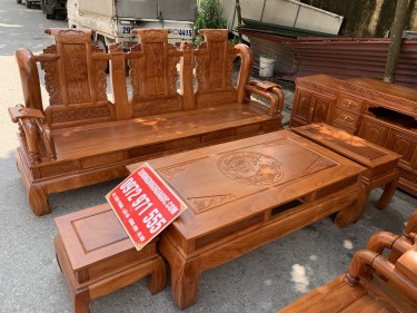 ban ghe tan thuy hoang