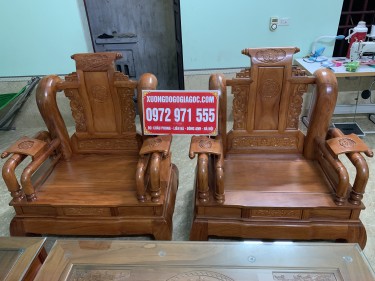 ban ghe tan thuy hoang