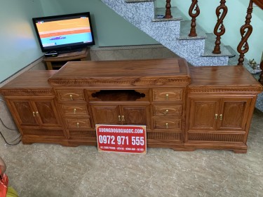 ban ghe tan thuy hoang