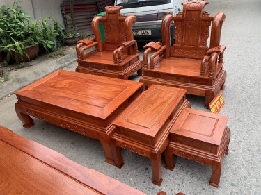 Bo Tan Thuy hoang Go huong da