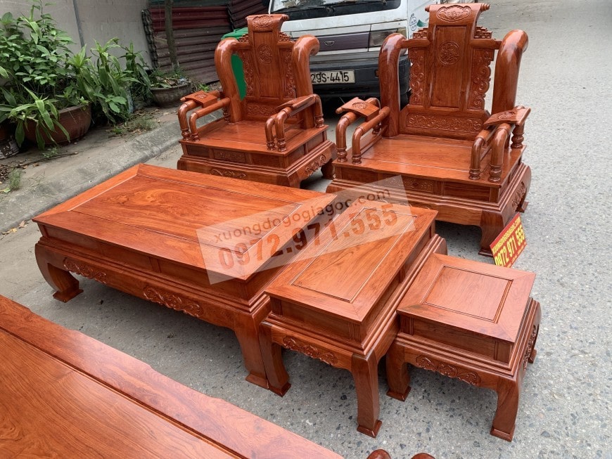 Bo Tan Thuy hoang Go huong da