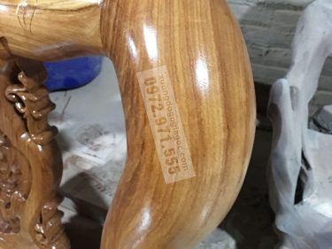 ban ghe phong khach mau quoc dao