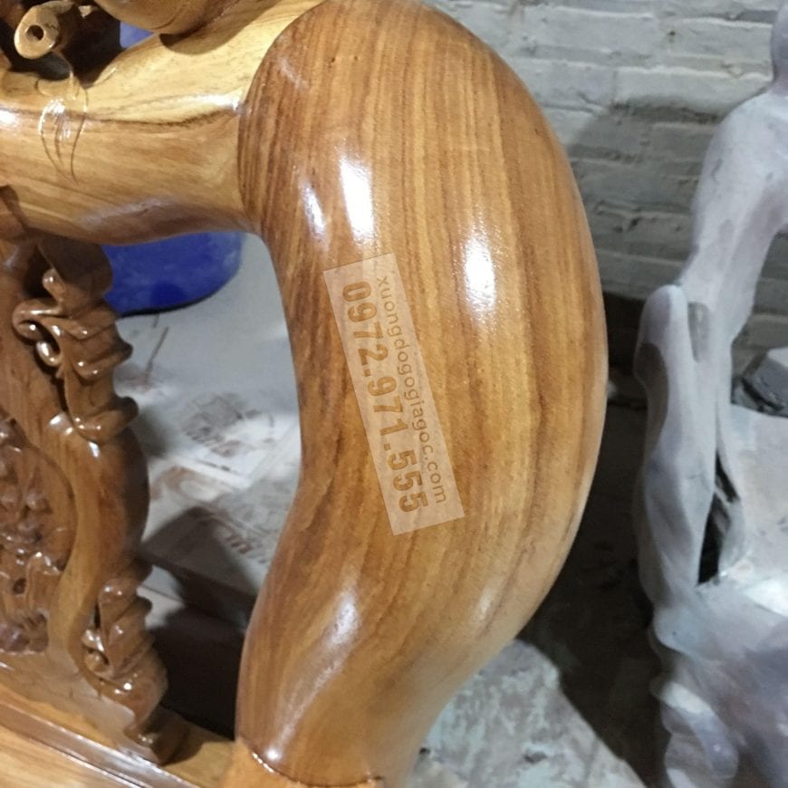 ban ghe phong khach mau quoc dao