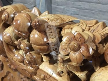 ban ghe phong khach mau quoc dao