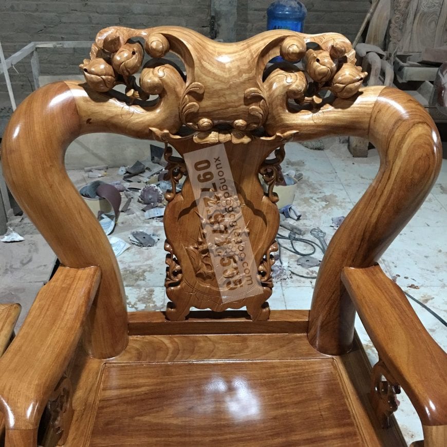 ban ghe phong khach mau quoc dao