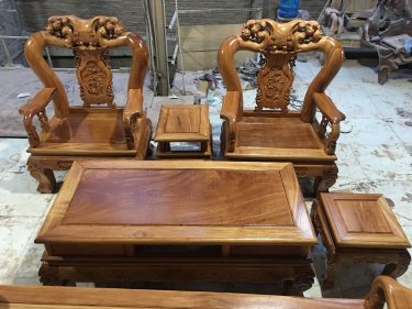 ban ghe phong khach mau quoc dao