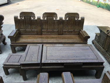 Bộ ấu á gỗ mun