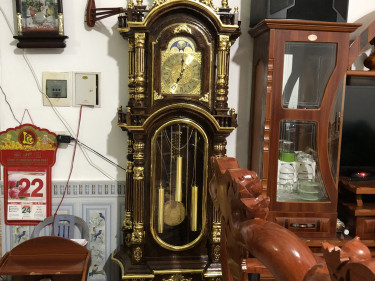 đồng hồ gỗ mun