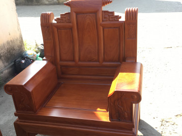 bàn ghế phòng khách