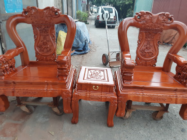 bàn ghế phòng khách