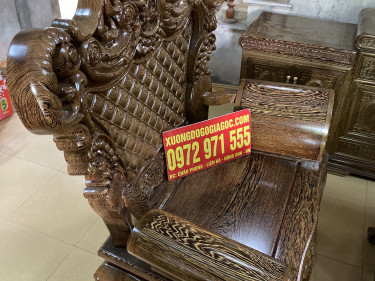 bàn ghế hoàng gia