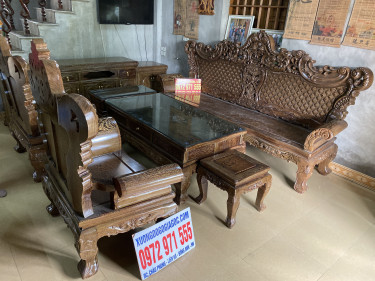 bàn ghế hoàng gia