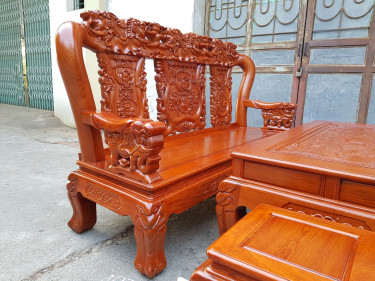 bàn ghế phòng khách