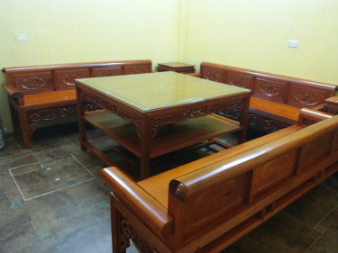 phòng khách kê trường kỷ