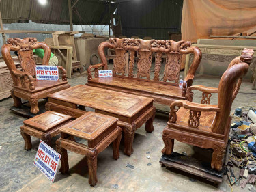 Góc nhìn bên trái