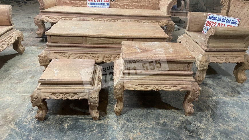 Đôn ngồi và đôn đầu bàn