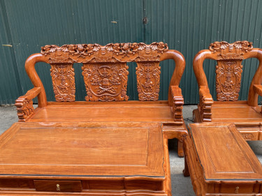 Ghế dài Chương đục Voi Gánh Lộc