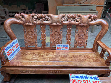 Chương ghế đục thủ công