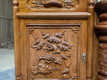 Ván cánh liền đục thủ công