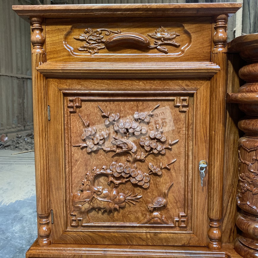 Ván cánh liền đục thủ công