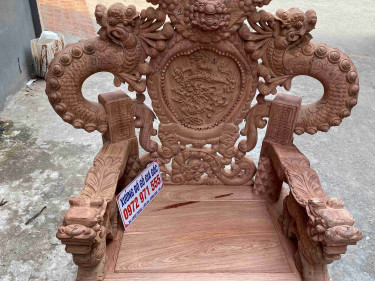 Mặt trước ghế đơn