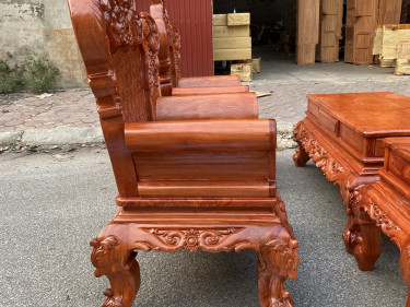 bàn ghế phòng khách