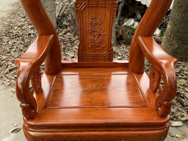 bàn ghế phòng khách