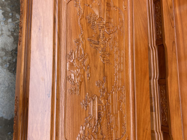 Mặt bàn đục tranh sơn thuỷ