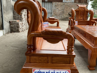 bàn ghế phòng khách