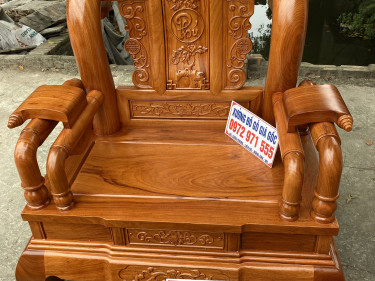 bàn ghế phòng khách