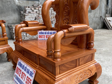 bàn ghế phòng khách