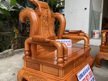 bàn ghế phòng khách