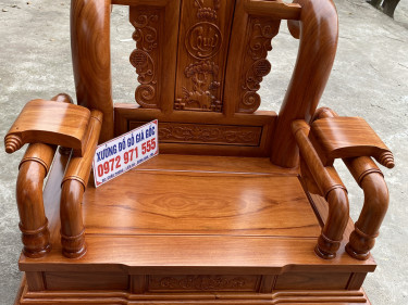 bàn ghế phòng khách