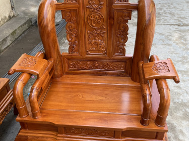 bàn ghế phòng khách