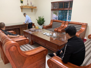 bàn ghế phòng khách