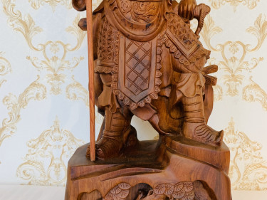 tượng gỗ phong thủy