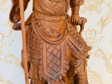 tượng gỗ phong thủy